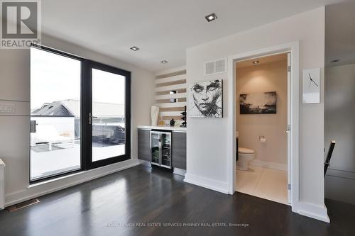 647 Montbeck Crescent, Mississauga, ON - Indoor Photo Showing Other Room