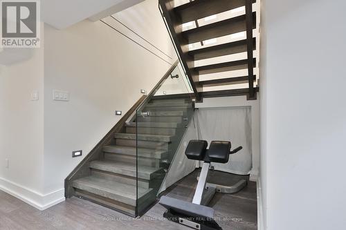647 Montbeck Crescent, Mississauga, ON - Indoor Photo Showing Other Room