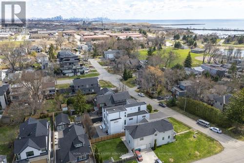 647 Montbeck Crescent, Mississauga, ON - Outdoor With View