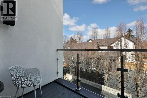 647 Montbeck Crescent, Mississauga, ON - Outdoor With Balcony