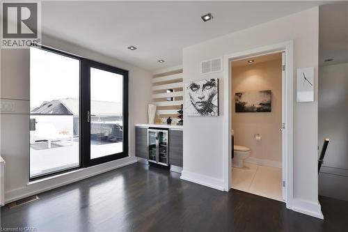 647 Montbeck Crescent, Mississauga, ON - Indoor Photo Showing Other Room