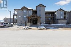 306 - 10 BEAUSOLEIL LANE Collingwood, ON L9Y 2X5