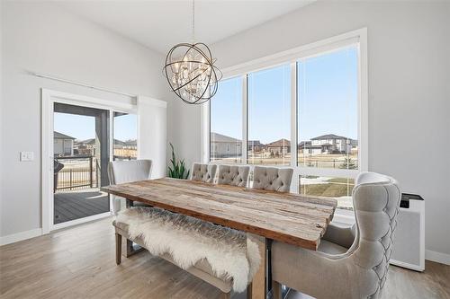 4 Orchard Gate, Oak Bluff, MB - Indoor