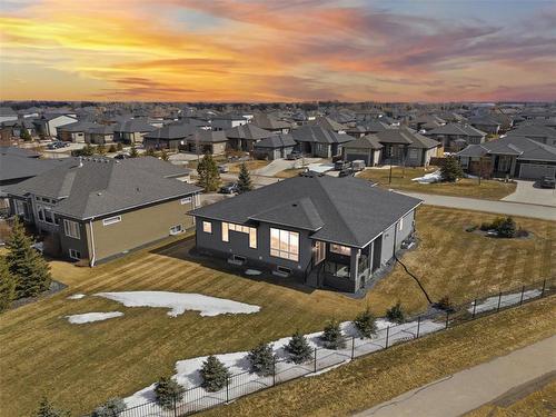 4 Orchard Gate Oak Bluff West - 4 Orchard Gate, Oak Bluff, MB - Outdoor With View