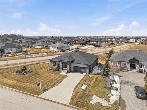 4 Orchard Gate Oak Bluff West - 4 Orchard Gate, Oak Bluff, MB - Outdoor With View