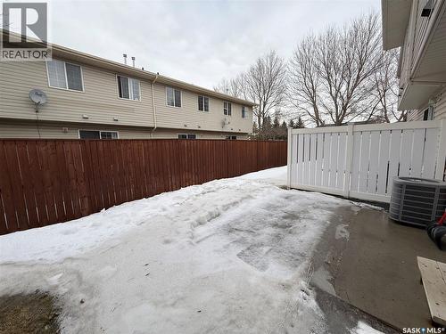 32 809 Kristjanson Road, Saskatoon, SK - Outdoor