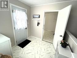 Main Floor Entryway - 