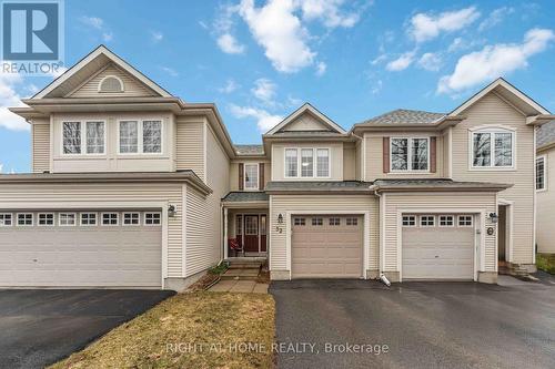 52 FIELDBERRY PRIVATE  Ottawa, ON K2J 5E8