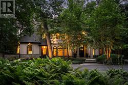 1554 BIRCHWOOD DRIVE  Mississauga, ON L5J 1T6