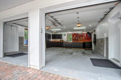 Garage - 