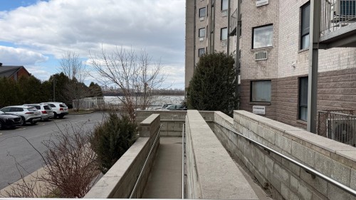 Autre - 805-7680 Boul. Marie-Victorin, Brossard, QC - Outdoor