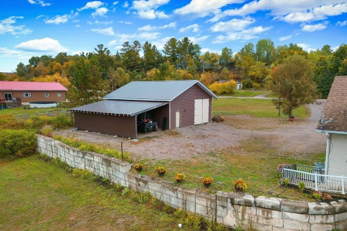 Garage - 75 Ch. Laforest, Litchfield, QC - Outdoor