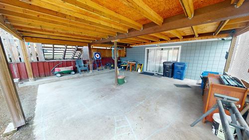 2620 3Rd Street, Cranbrook, BC - Indoor Photo Showing Basement