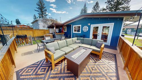 2620 3Rd Street, Cranbrook, BC - Outdoor With Deck Patio Veranda