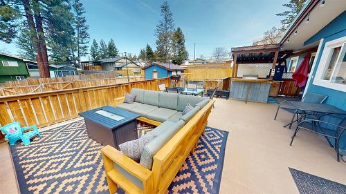 2620 3Rd Street, Cranbrook, BC - Outdoor With Deck Patio Veranda