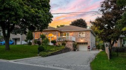 134 Hadrian Drive Toronto, ON M9W 1V4
