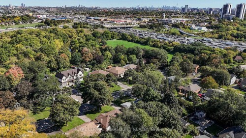 134 Hadrian Drive, Toronto, ON - Outdoor With View