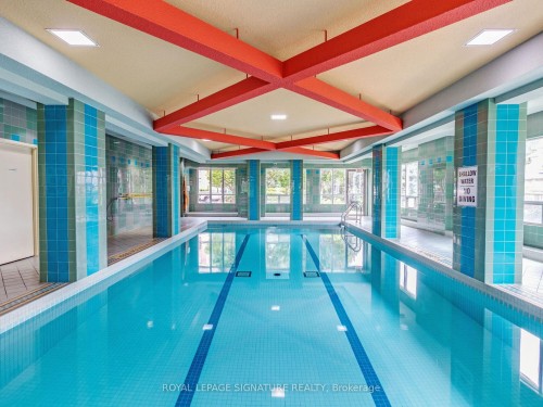 502-9 Northern Hts Drive, Richmond Hill, ON - Indoor Photo Showing Other Room With In Ground Pool
