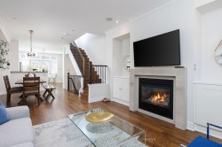 59 Lobo Mews Toronto, ON M8Z 0B2