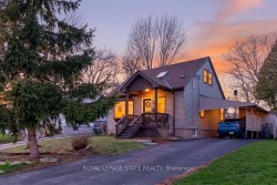 9 Morton Avenue  Hamilton, ON L9H 2P4