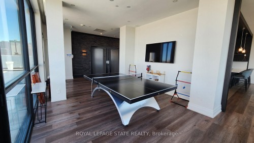 511-101 Locke Street, Hamilton, ON - Indoor Photo Showing Other Room