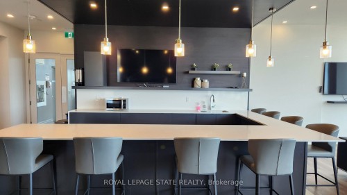 511-101 Locke Street, Hamilton, ON - Indoor Photo Showing Kitchen With Upgraded Kitchen