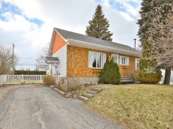 422 Rue de Grenoble Sainte-Julie, QC J3E 1A3