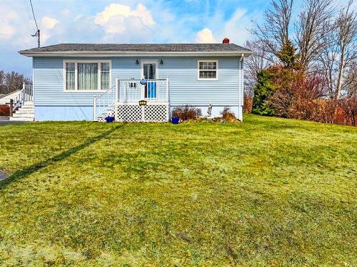 62 Monteith Avenue, Westmount, NS 