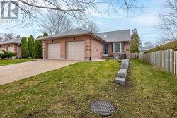 12 - 90 ONTARIO STREET S Lambton Shores (Grand Bend), ON N0M 1T0