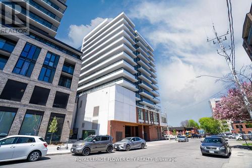 907 - 212 King William Street S, Hamilton, ON - Outdoor With Facade