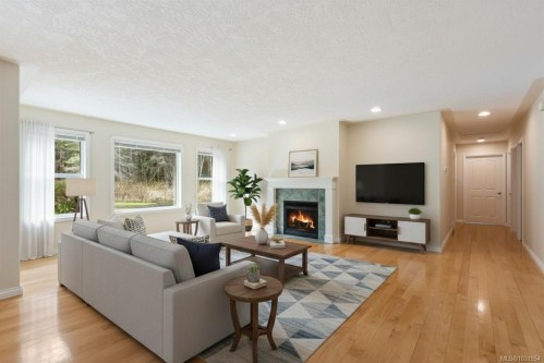 3815 Roy Creek Rd, Royston, BC 