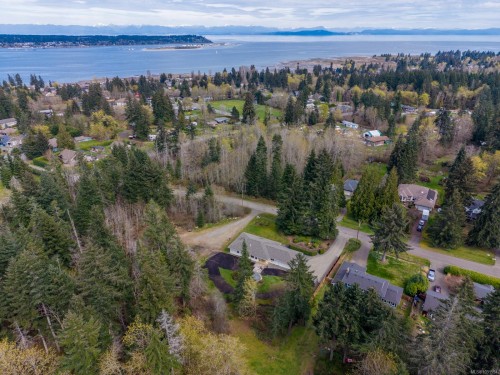 3815 Roy Creek Rd, Royston, BC 