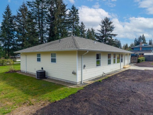 3815 Roy Creek Rd, Royston, BC 