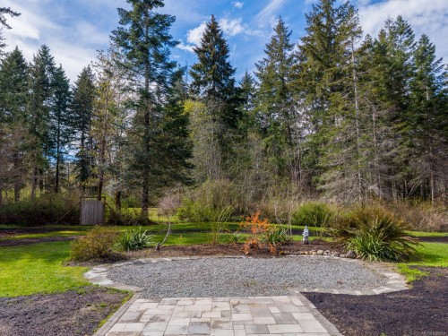 3815 Roy Creek Rd, Royston, BC 