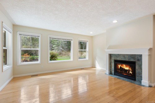 3815 Roy Creek Rd, Royston, BC 