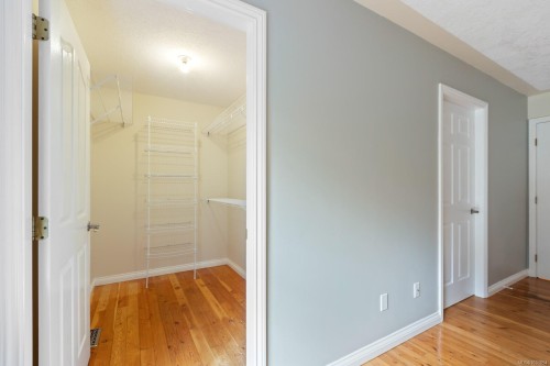 3815 Roy Creek Rd, Royston, BC 