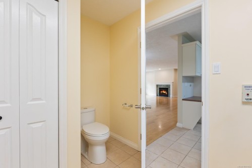 3815 Roy Creek Rd, Royston, BC 