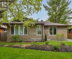 2105 BANGOR STREET  Ottawa, ON K1G 2X6