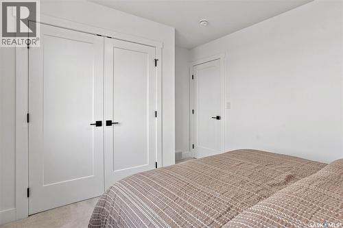 102 Cockcroft Manor, Saskatoon, SK 