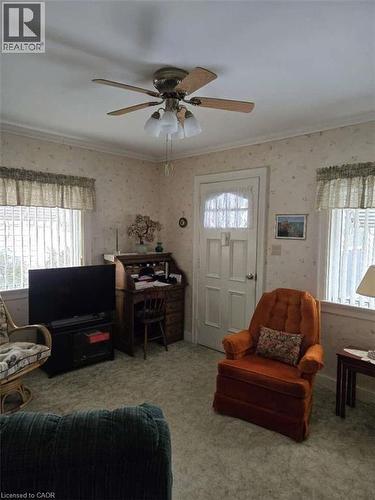 100 North Drive, Kitchener, ON - Indoor Photo Showing Other Room