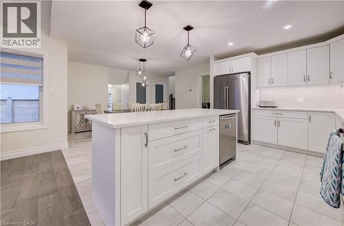4 Livingston Drive, Tillsonburg, ON - Indoor Photo Showing Kitchen