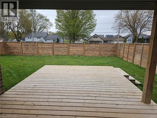 4 Livingston Drive, Tillsonburg, ON - Outdoor