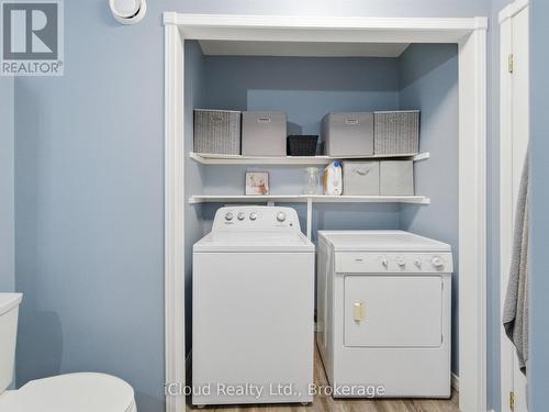 6 Springhill Road, Mckellar, ON - Indoor Photo Showing Laundry Room