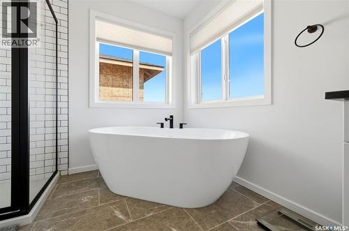 3029 Bellegarde Crescent, Regina, SK - Indoor Photo Showing Bathroom