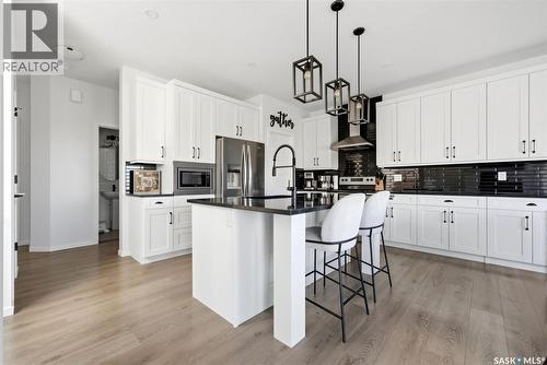 3029 Bellegarde Crescent, Regina, SK - Indoor Photo Showing Kitchen With Upgraded Kitchen