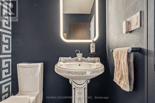 78 Terrace Drive, Hamilton, ON - Indoor Photo Showing Bathroom