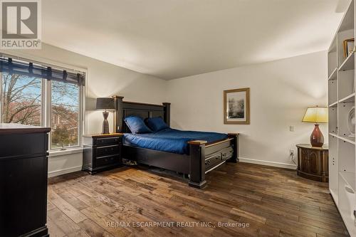 78 Terrace Drive, Hamilton, ON - Indoor Photo Showing Bedroom