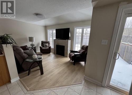 129 Dolce Crescent, Vaughan, ON - Indoor Photo Showing Living Room With Fireplace