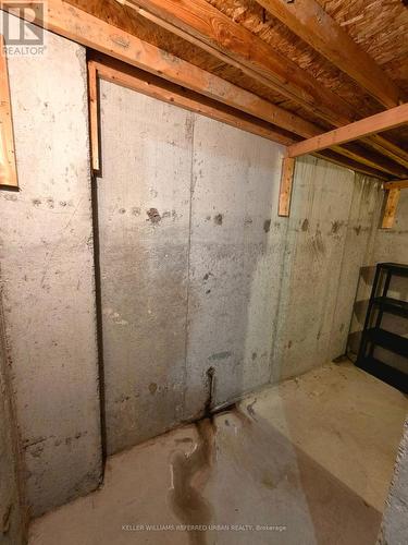 Water free and air tight cold room - 129 Dolce Crescent, Vaughan, ON - Indoor Photo Showing Basement