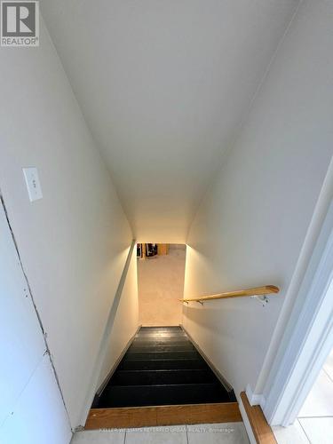 Clean and repainted - 129 Dolce Crescent, Vaughan, ON - Indoor Photo Showing Other Room
